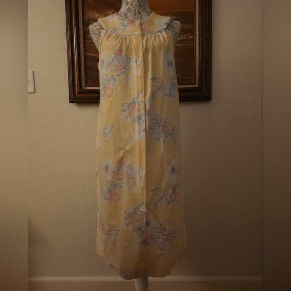 Vintage Yellow Floral Dress By Lara Dee - Picture 10 of 13
